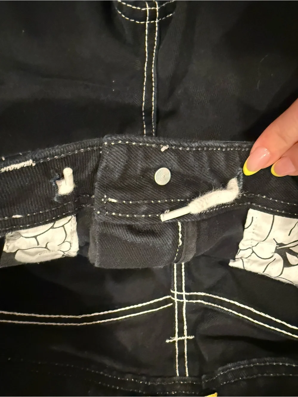 Empyre black shorts